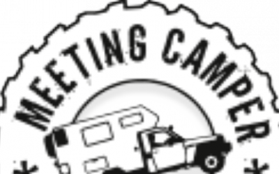 MEETING CAMPER OFF ROAD